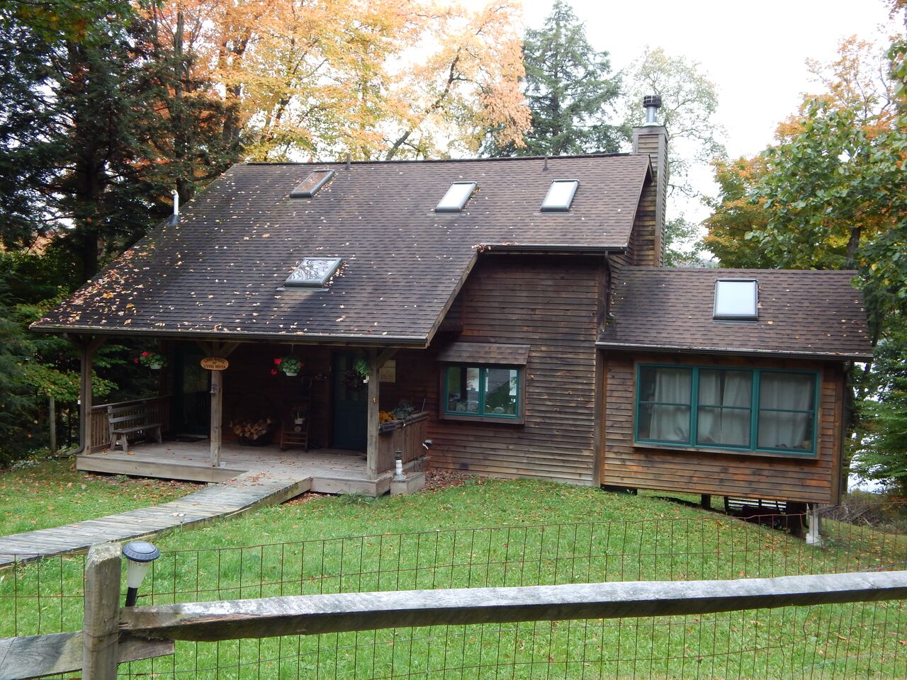 Lynnwood WA Roof Cleaning